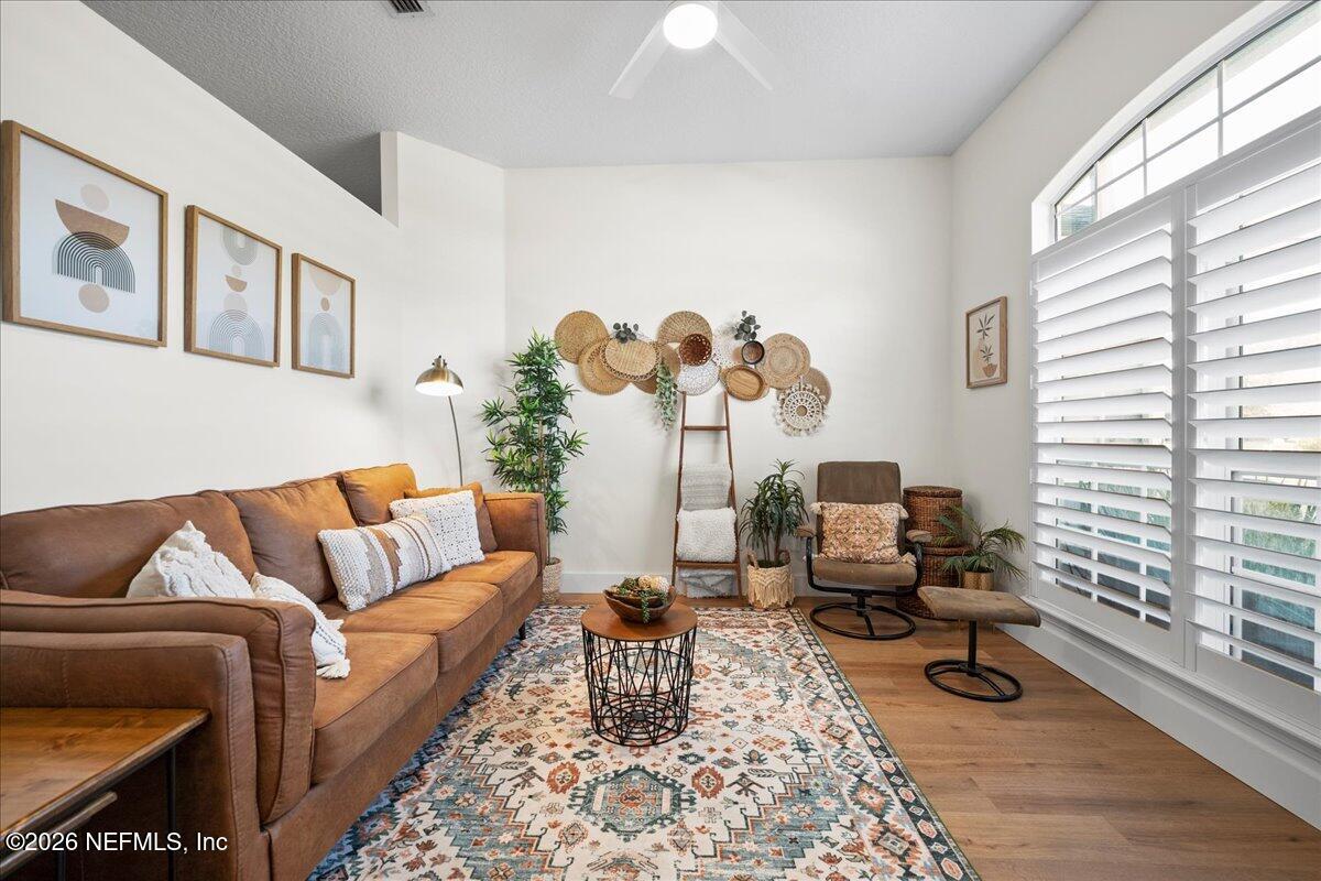 12124 LAKE FERN Drive