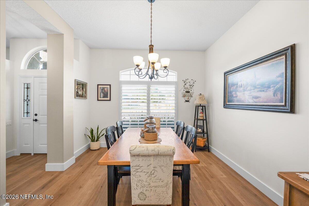 12124 LAKE FERN Drive