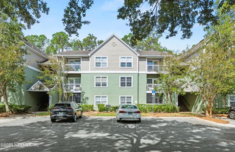 A home in Jacksonville