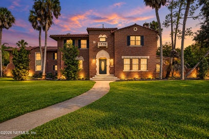 2311 LAUREL Road Jacksonville FL 32207