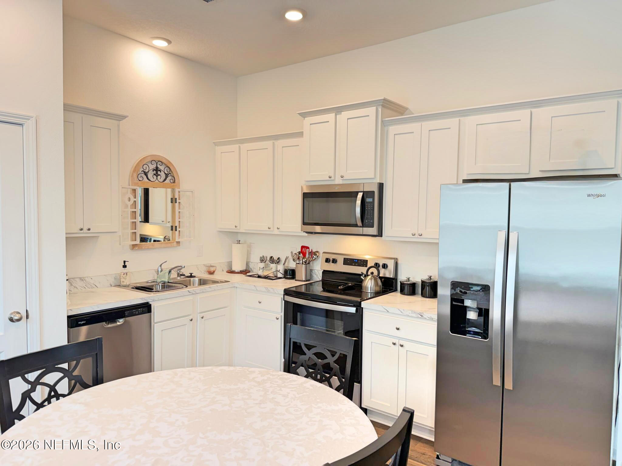 2734 OAK STREAM Drive