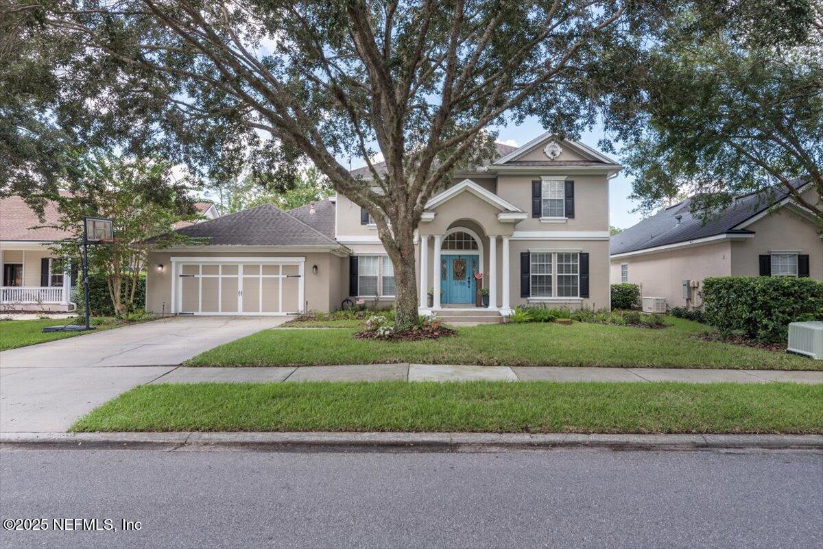 1156 EAGLE POINT Drive