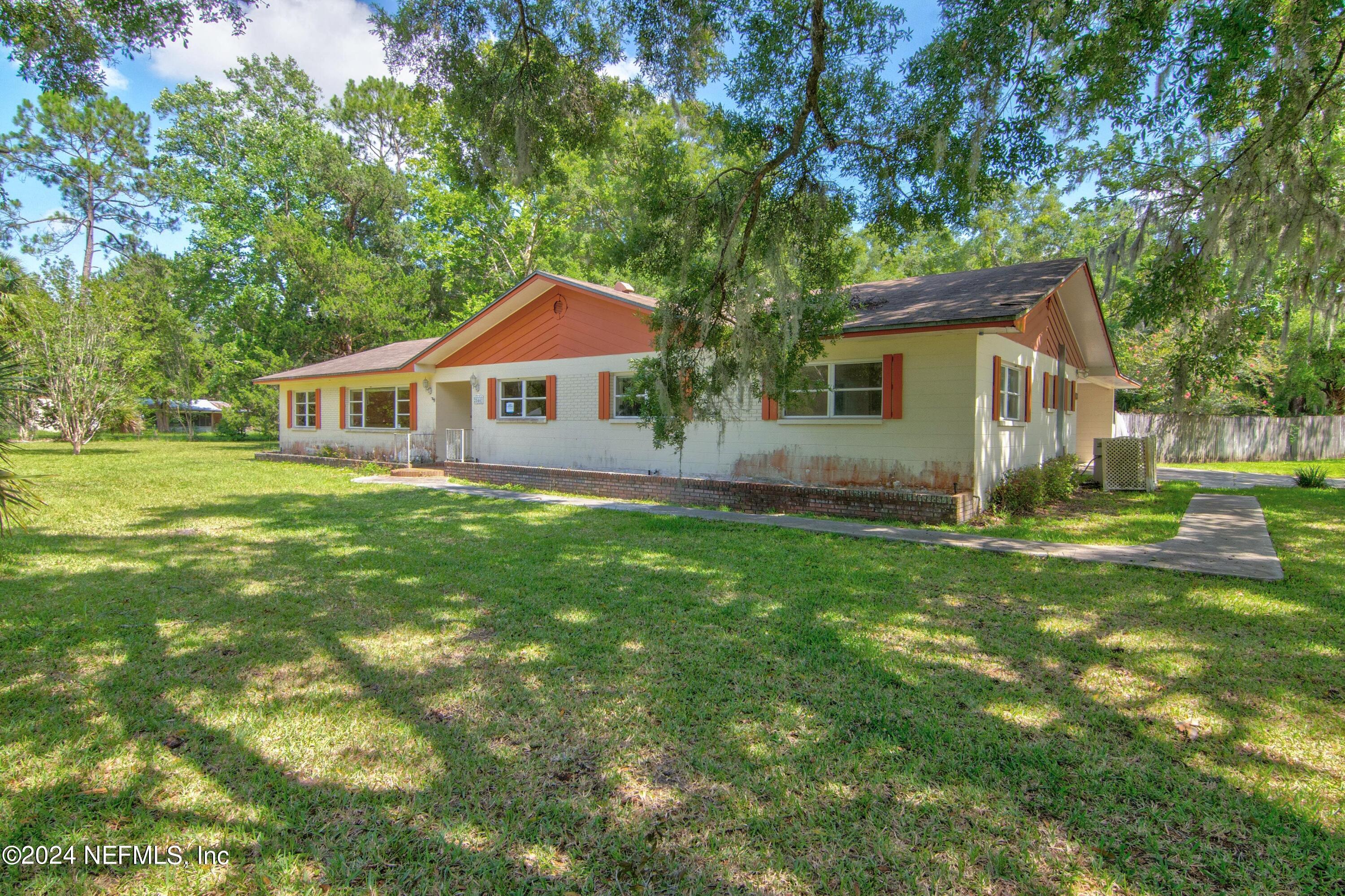 Newberry, FL home for sale located at 25441 SW 5th Avenue, Newberry, FL 32669