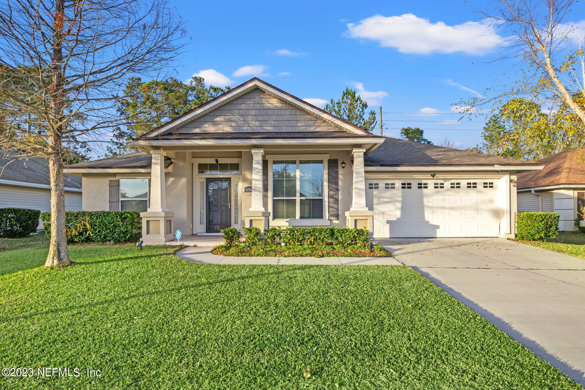 Jacksonville, FL home for sale located at 10918 Stanton Hills Drive E, Jacksonville, FL 32222