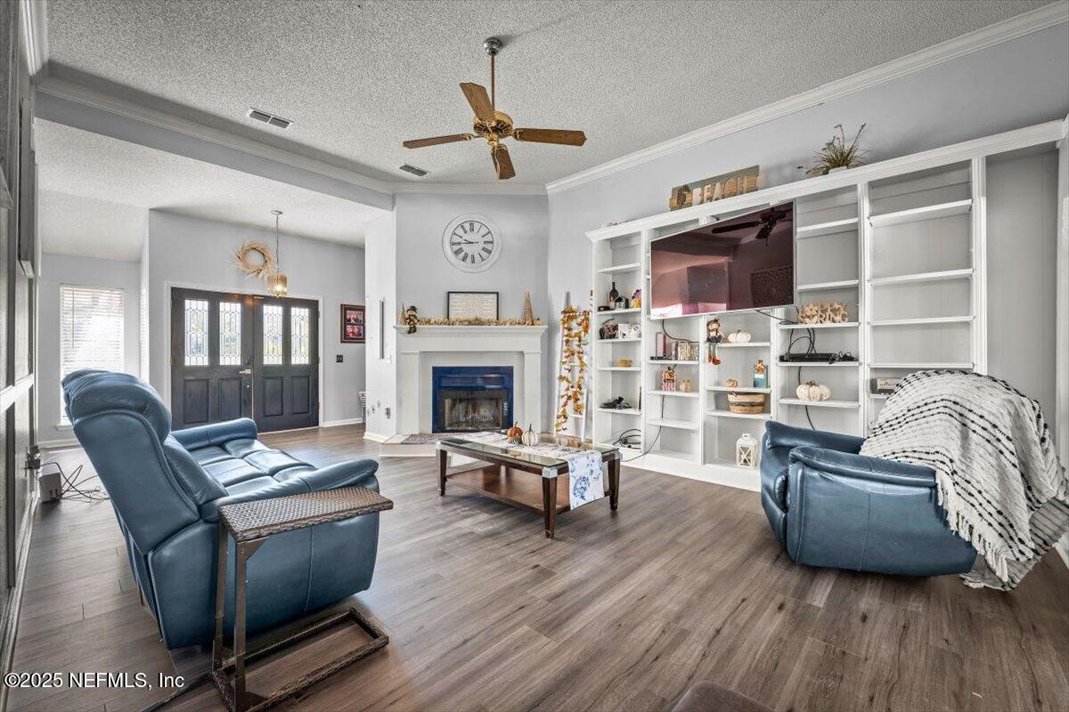 2318 TORBAY Drive