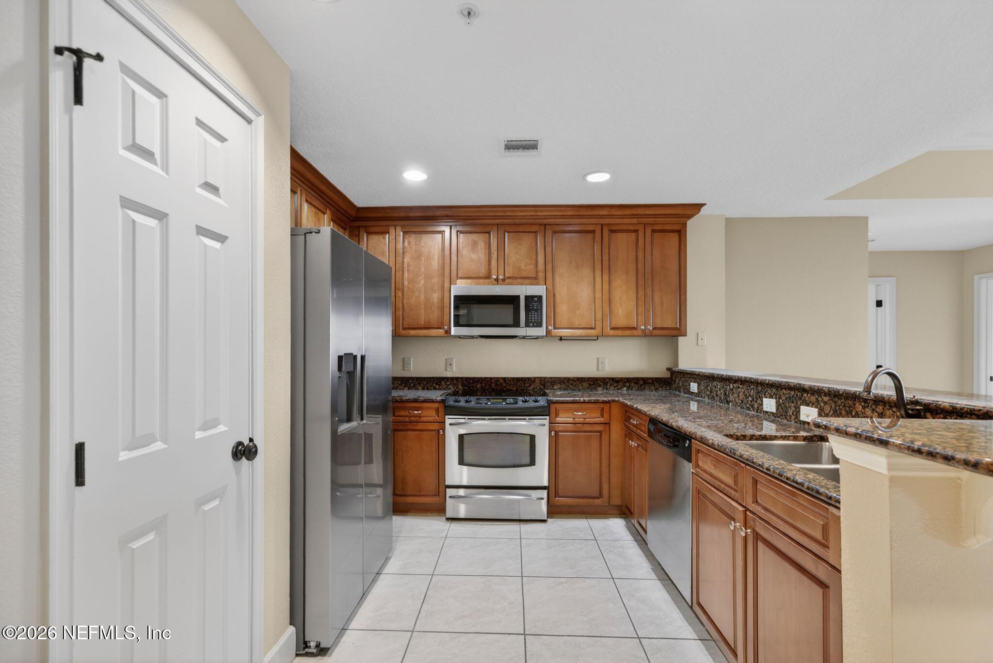 1478 RIVERPLACE Boulevard 1708
