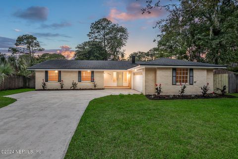 A home in Jacksonville