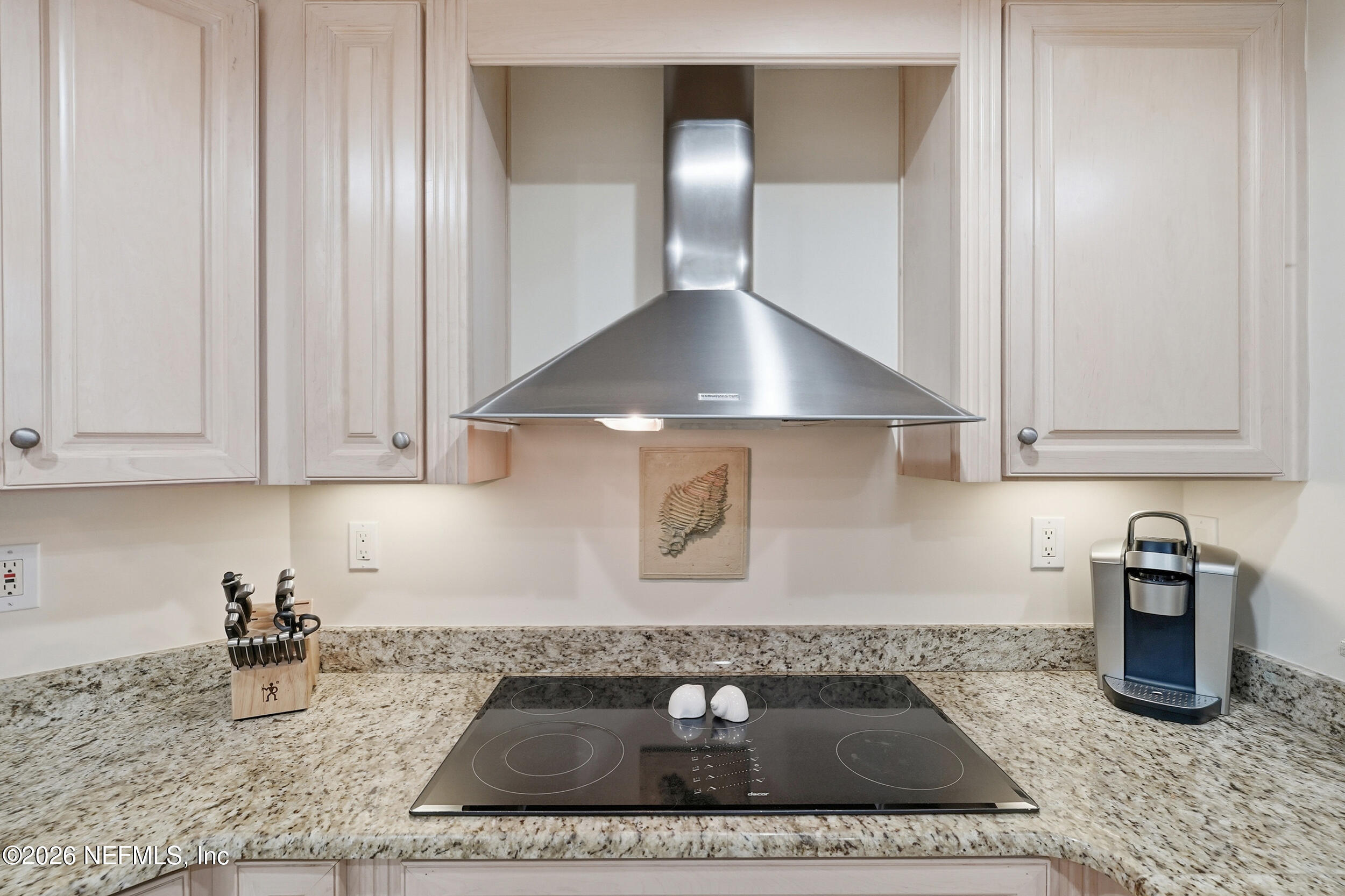 1201 N 1ST Street 402