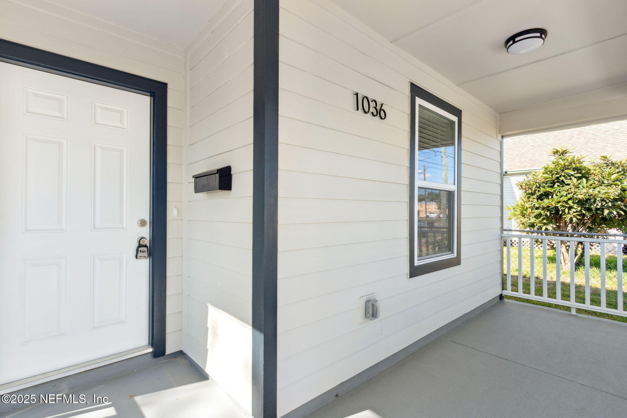 1036 PIPPIN Street