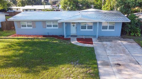 A home in Palatka