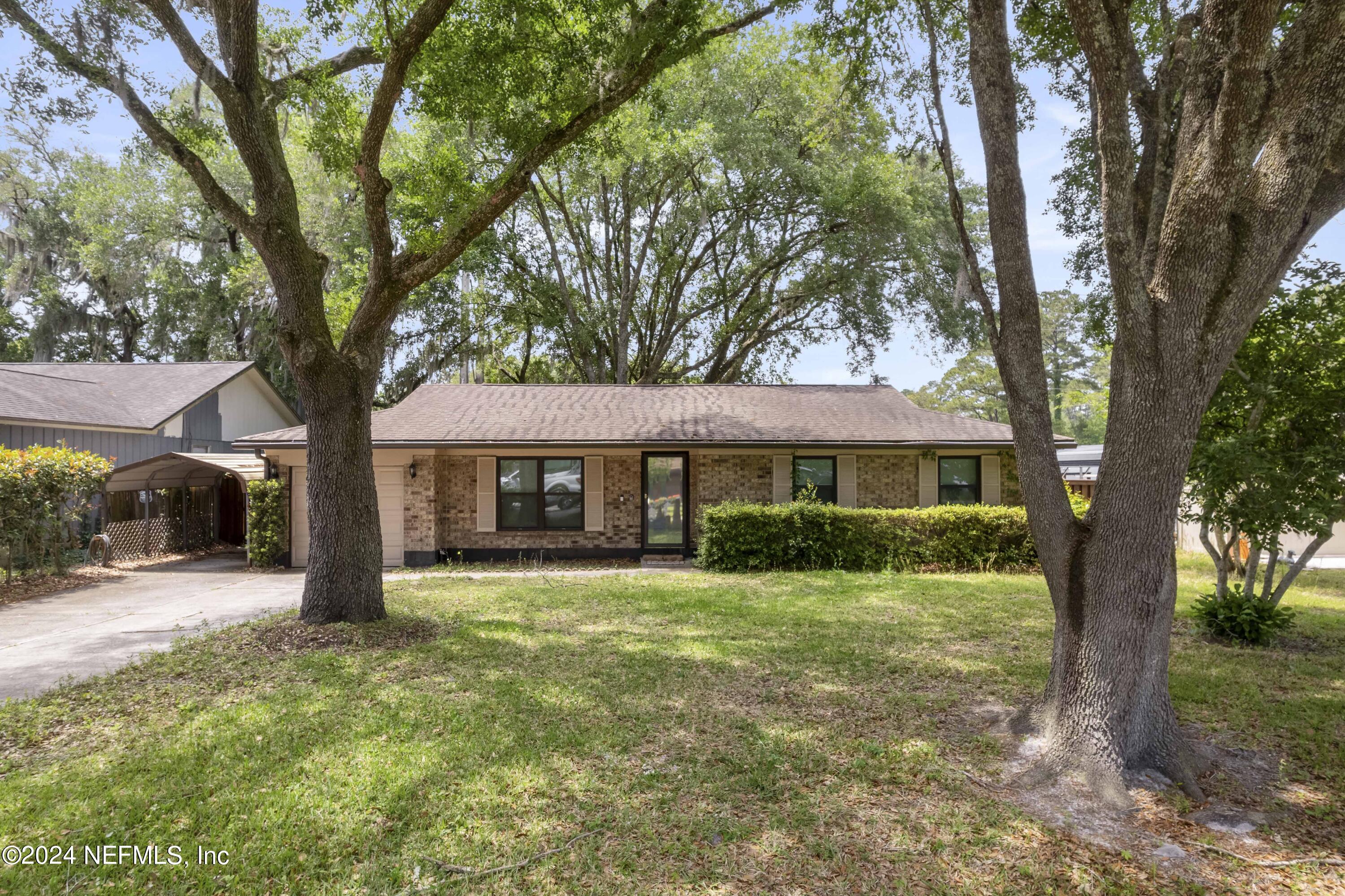 Jacksonville, FL home for sale located at 1966 Logging Lane, Jacksonville, FL 32221