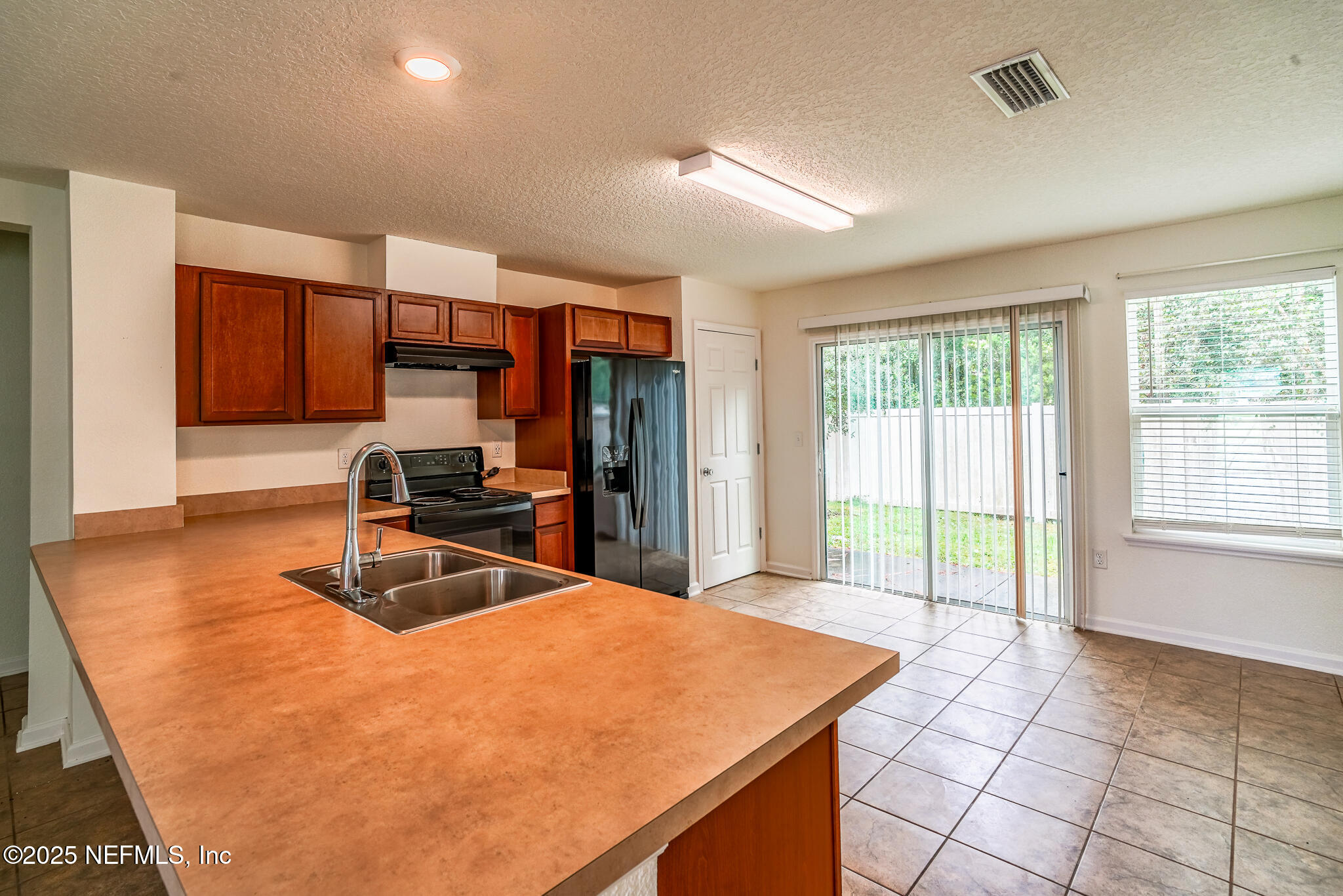 1874 MAXINE BRANCH Way