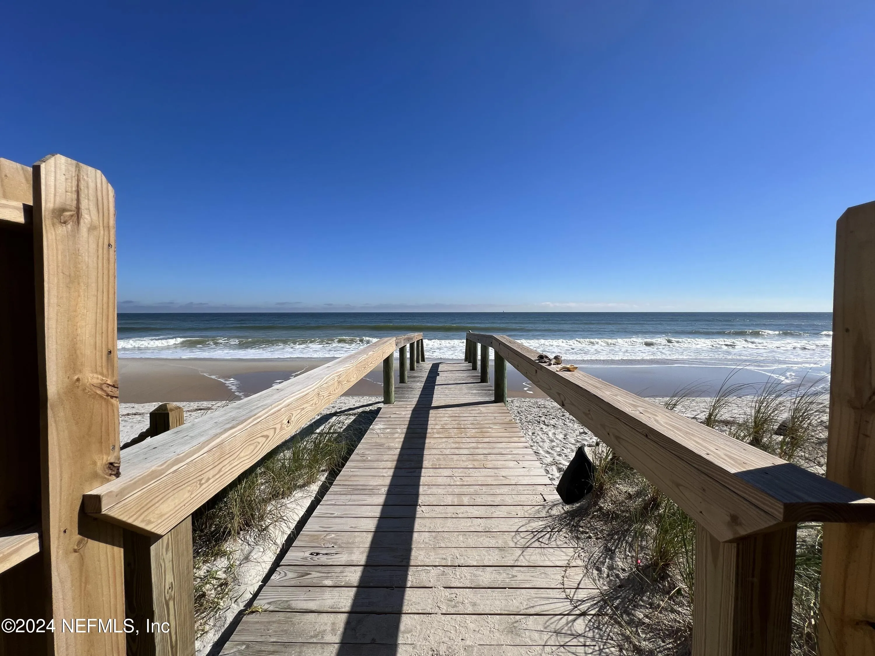 Ponte Vedra Beach, Florida 32082, United States, 2 Bedrooms Bedrooms, ,3 BathroomsBathrooms,Residential,Pending,53710