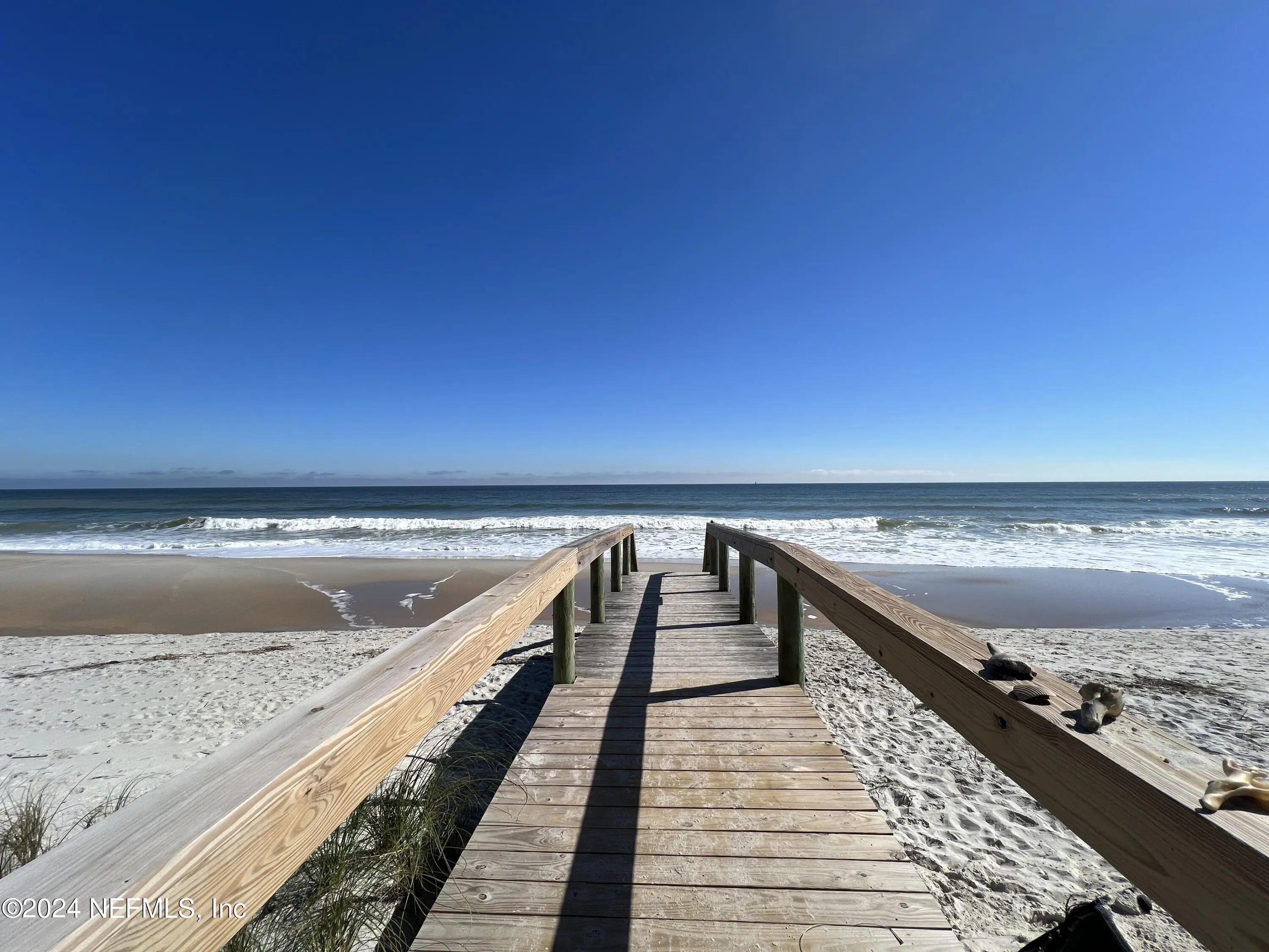 Ponte Vedra Beach, Florida 32082, United States, 2 Bedrooms Bedrooms, ,3 BathroomsBathrooms,Residential,Pending,53710