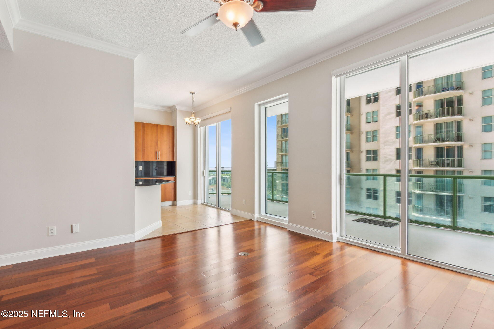 1431 RIVERPLACE Boulevard 1004