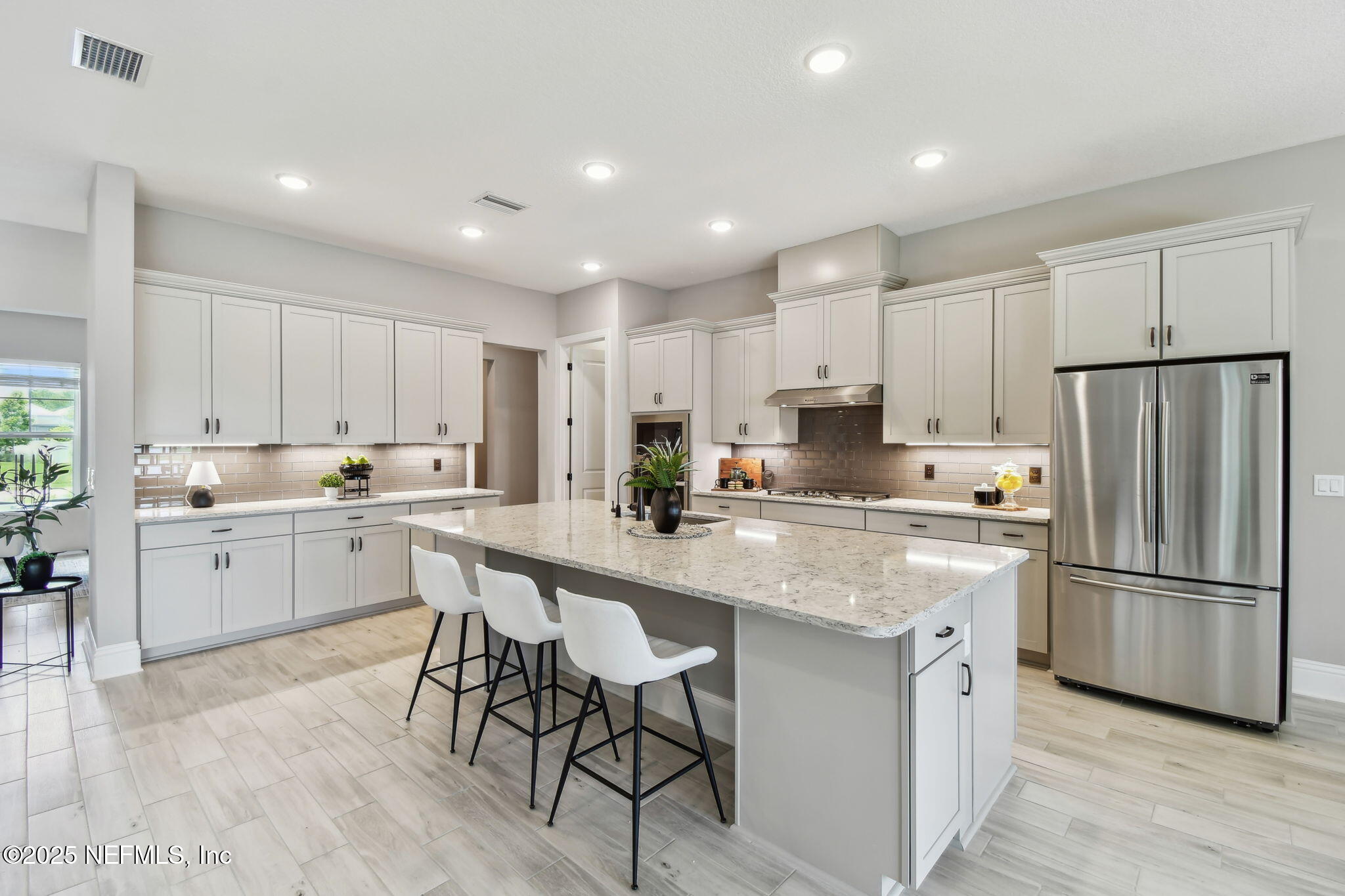 269 FREMONT Avenue