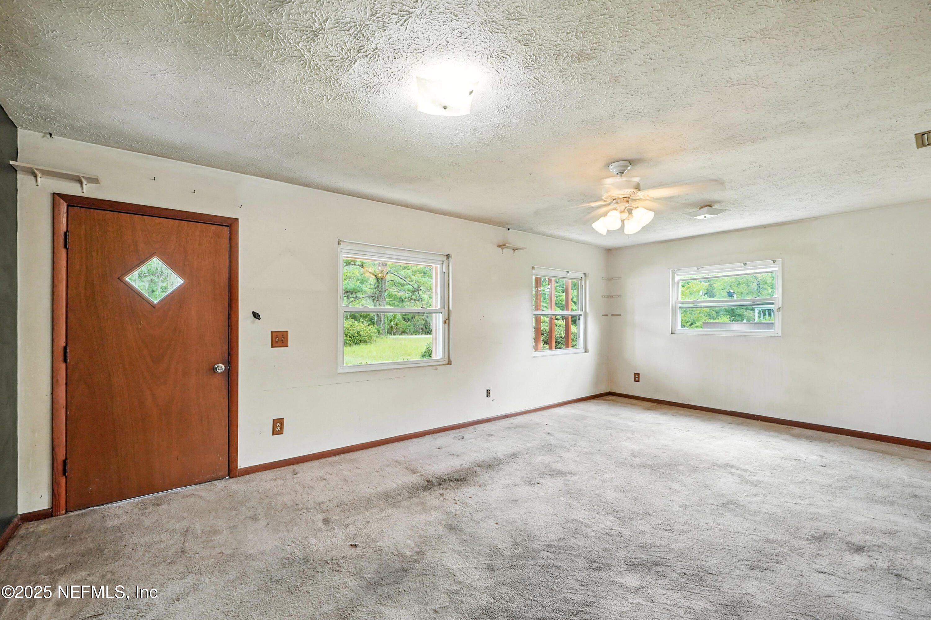 943 NOAH Road