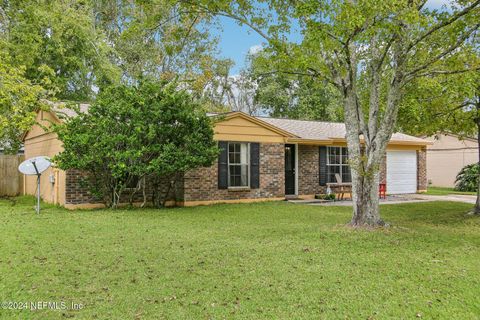 A home in Middleburg