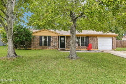 A home in Middleburg