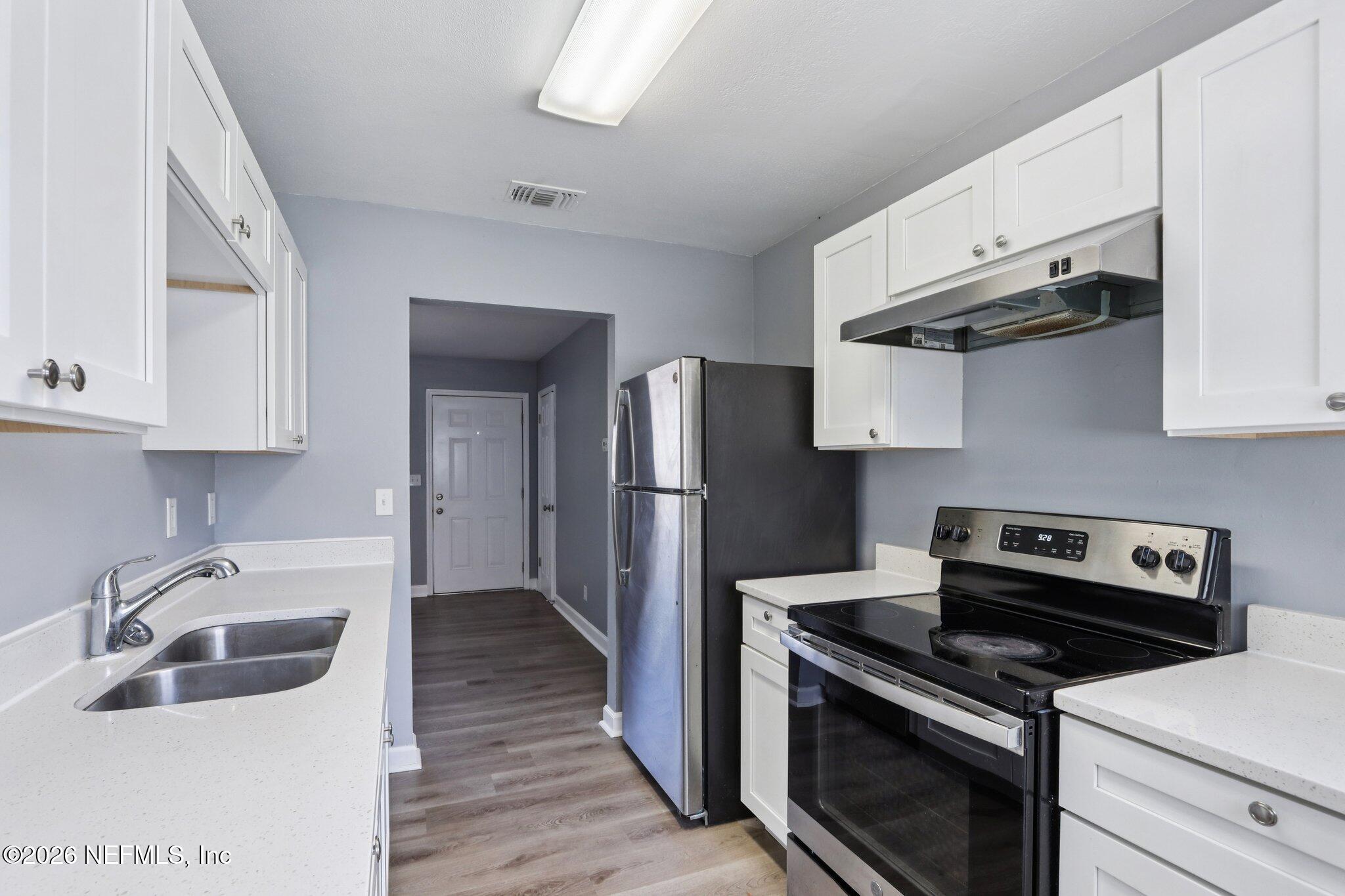 6928 GOLDILOCKS Lane