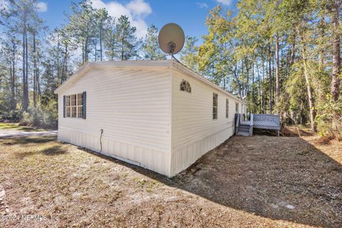 A home in Middleburg