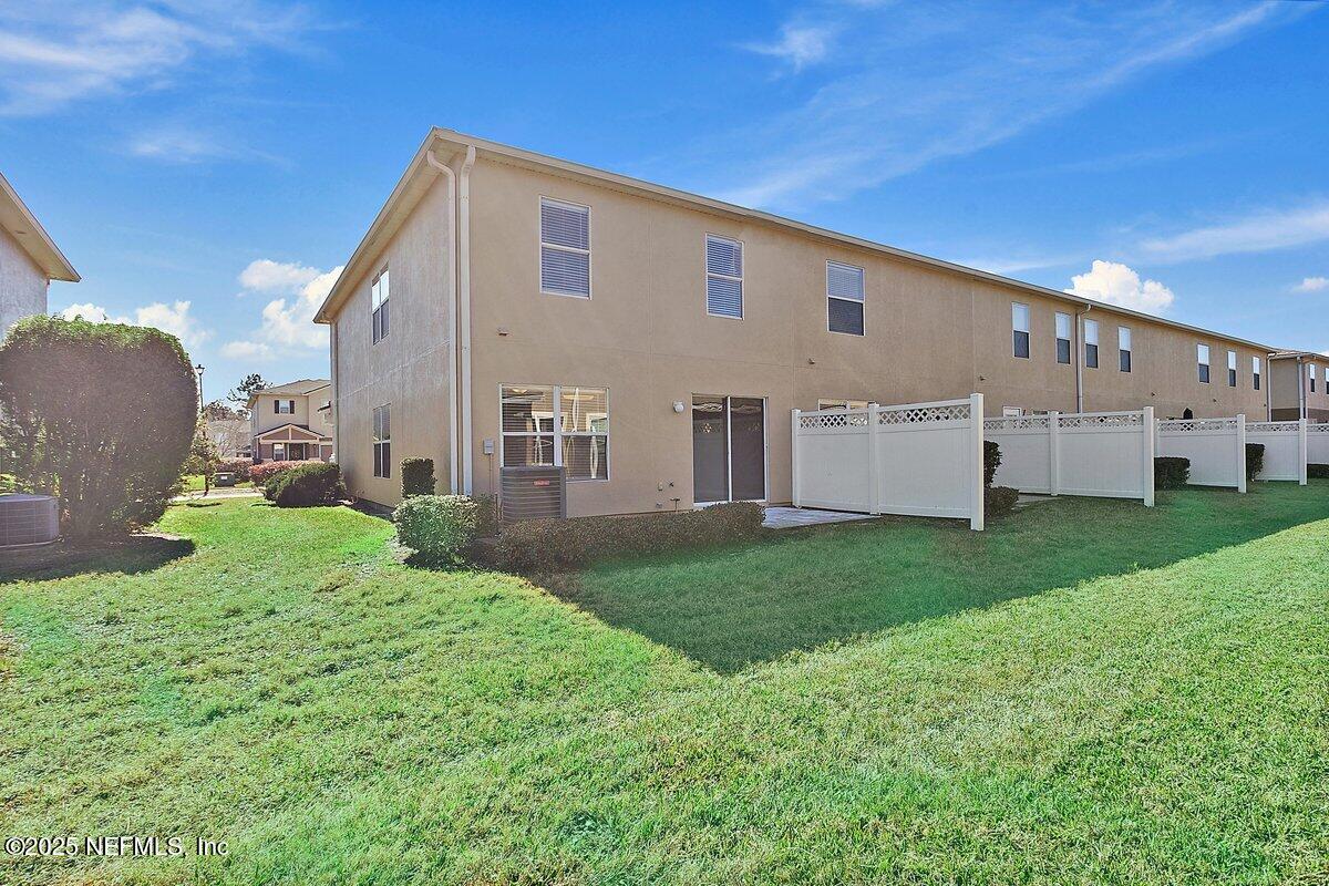 1500 CALMING WATER Drive 2406