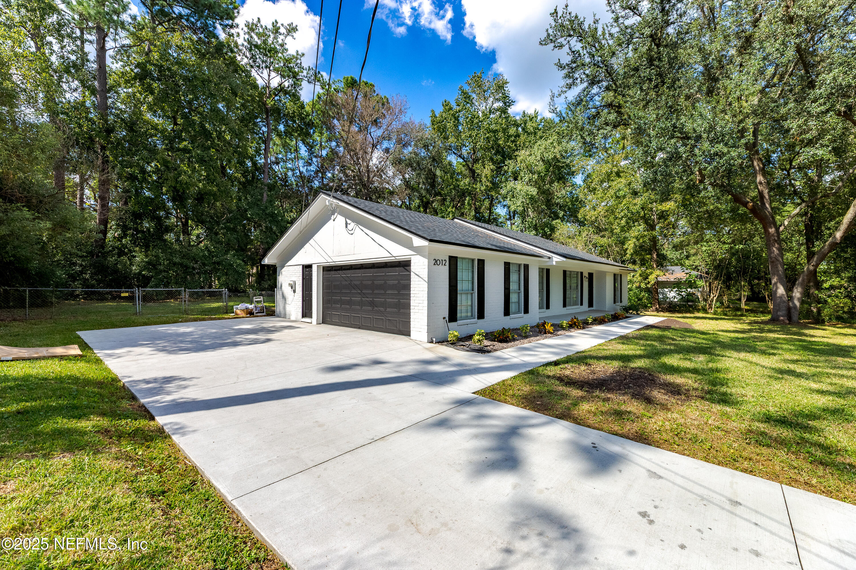 2012 CITRA Avenue