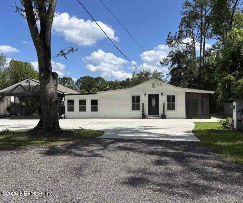 Photo of 6651 PICKETTVILLE Road, Jacksonville, FL 32254 (MLS # 2150777)