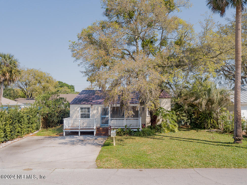 Jacksonville Beach, FL home for sale located at 1211 1ST Avenue N, Jacksonville Beach, FL 32250