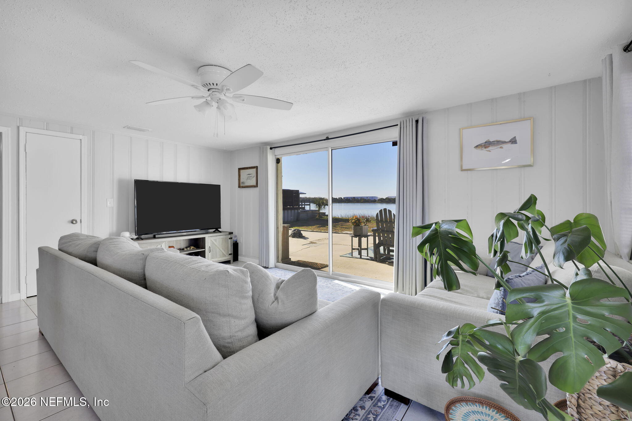 5818 HECKSCHER Drive