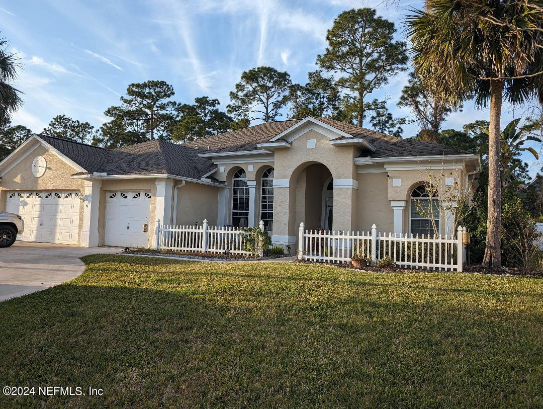 Palm Coast, FL home for sale located at 39 Woodhollow Lane, Palm Coast, FL 32164