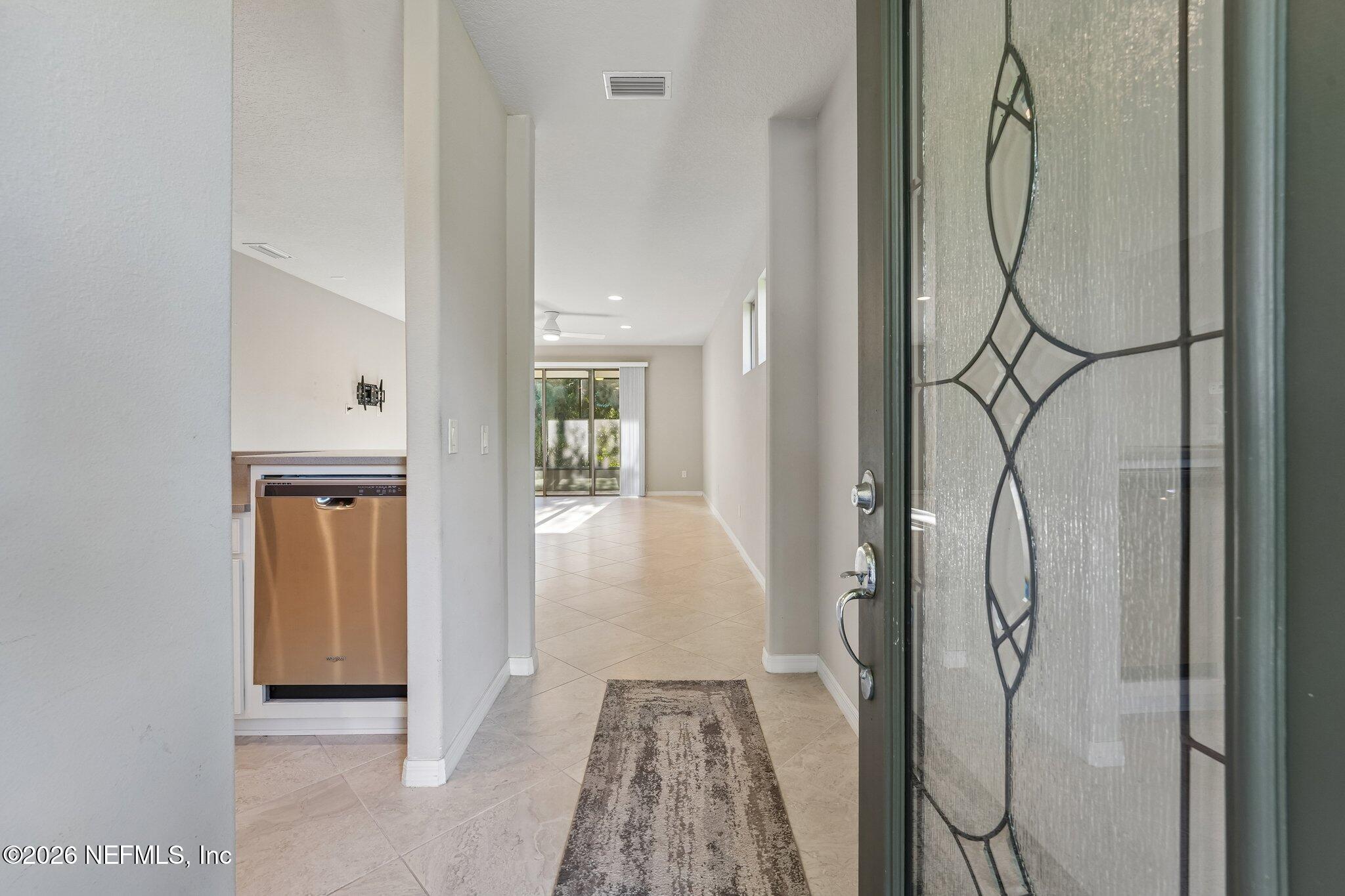 28 FOREST SPRING Drive