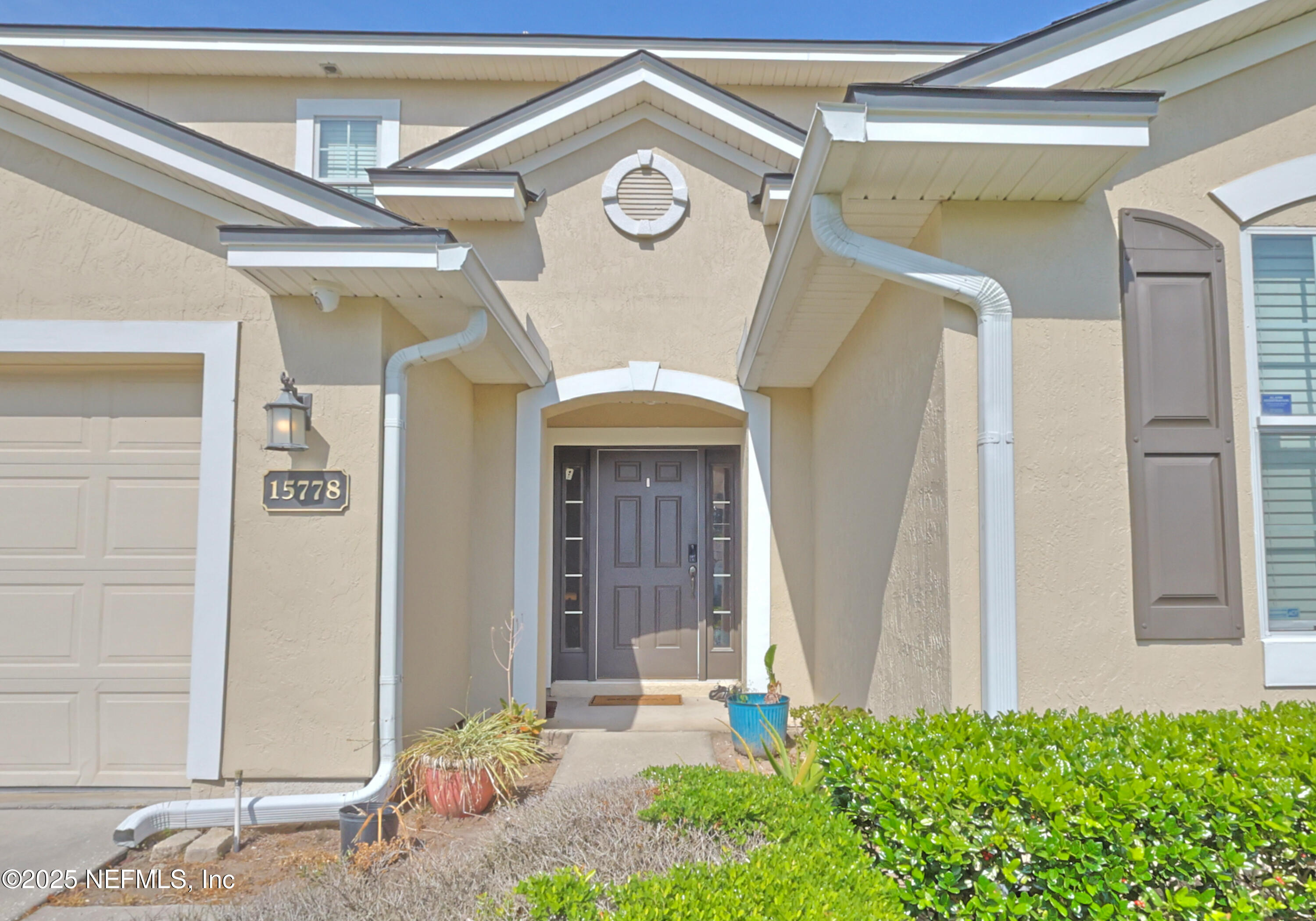 15778 SPOTTED SADDLE Circle