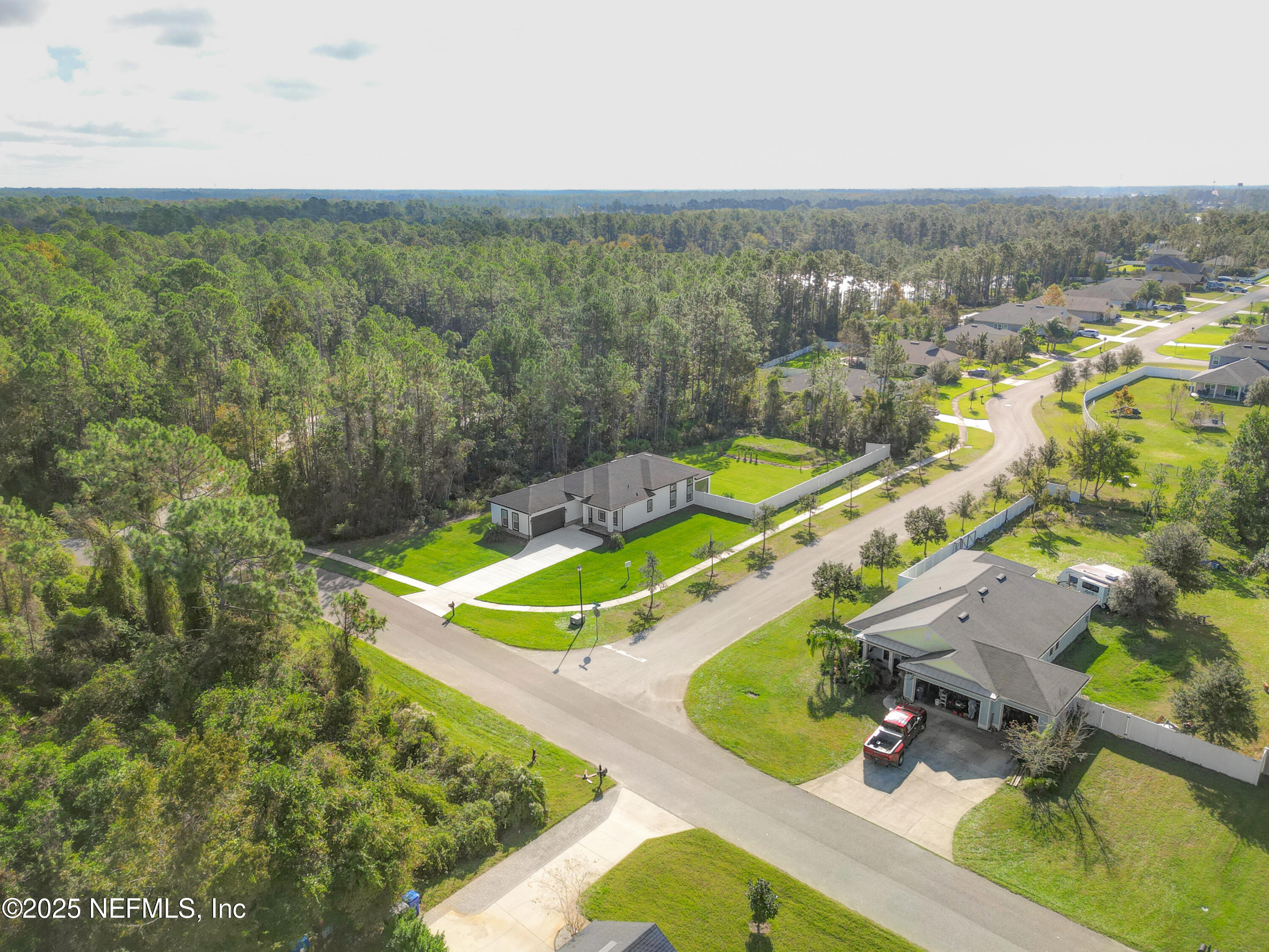 212 N PRAIRIE LAKES Drive