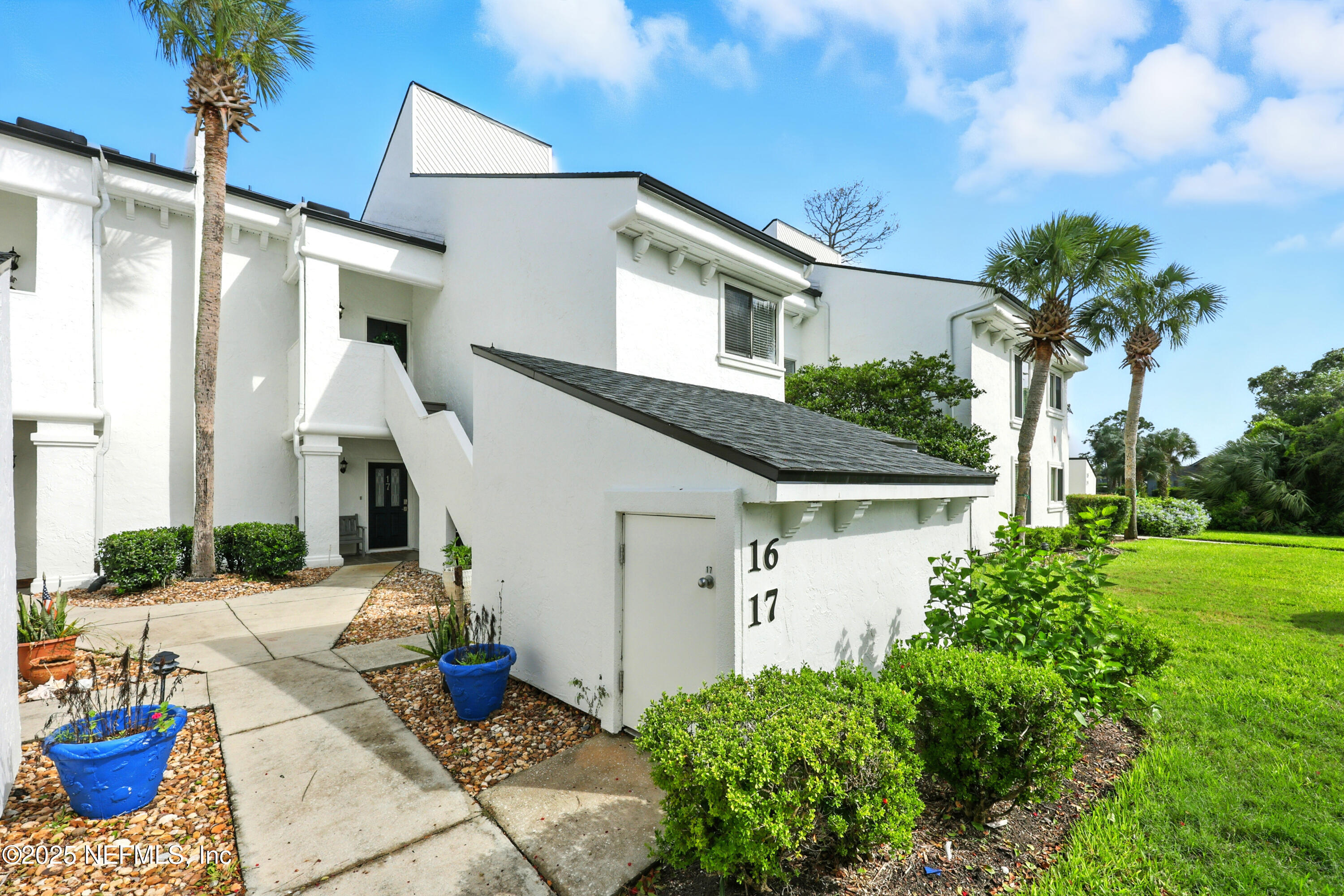 16 COVE Road