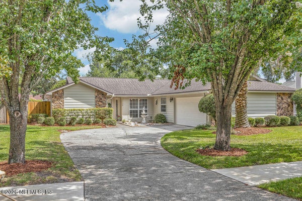3386 SARAH SPAULDING DR, JACKSONVILLE, FL 32223 - Image 8a9a71c31bd67928d1d17c1b52b4cdca/1433403102