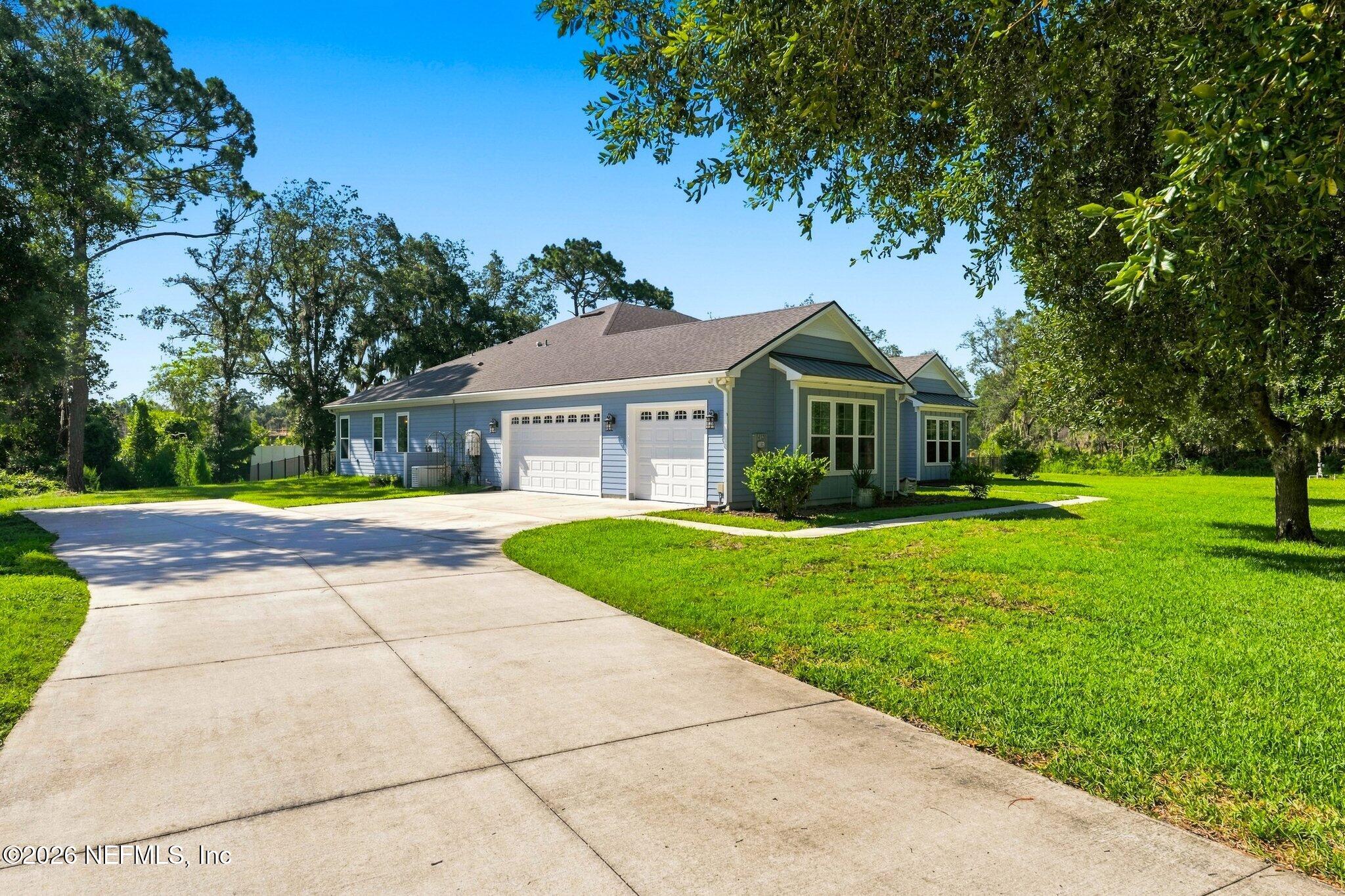 4120 RIVERVIEW Circle