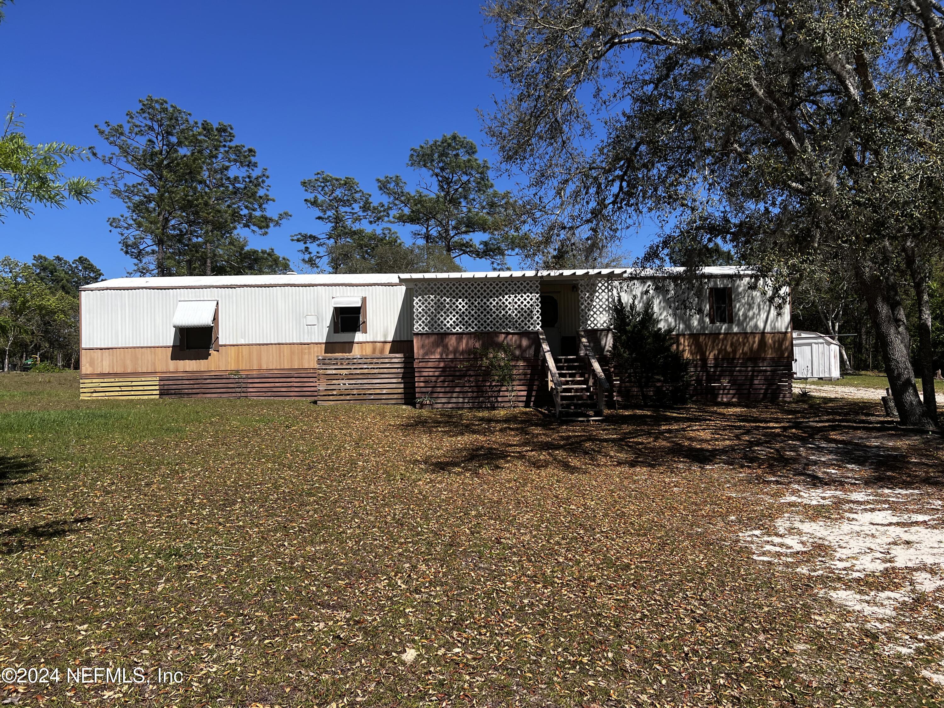 Keystone Heights, FL home for sale located at 7635 Oak Forest Road, Keystone Heights, FL 32656