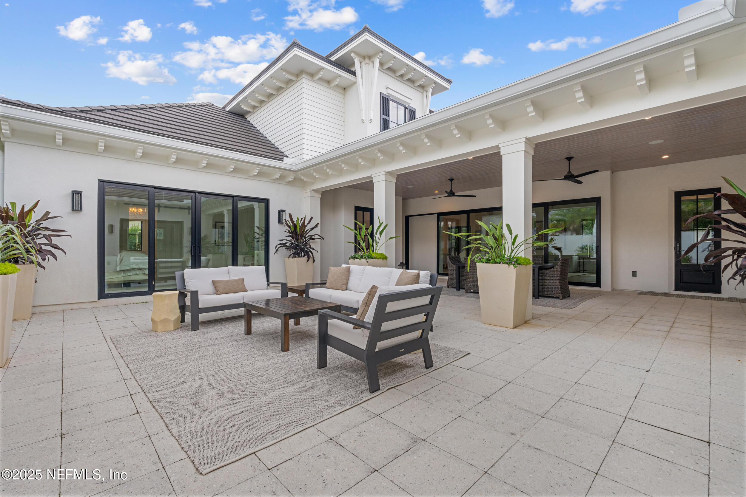 101 SOUTHBRIDGE Way