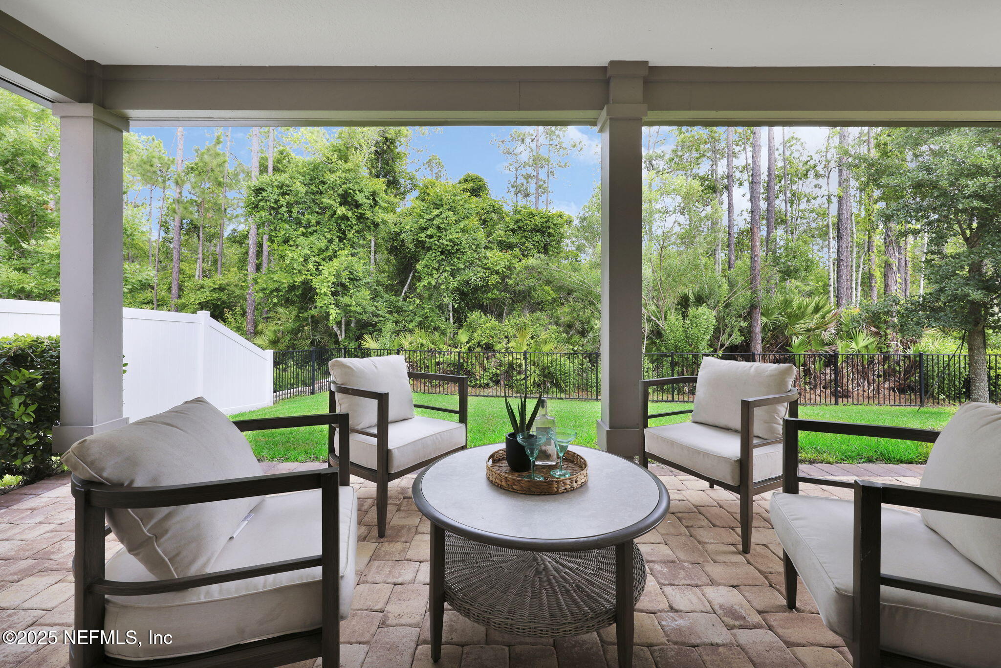 221 BROOMSEDGE Circle