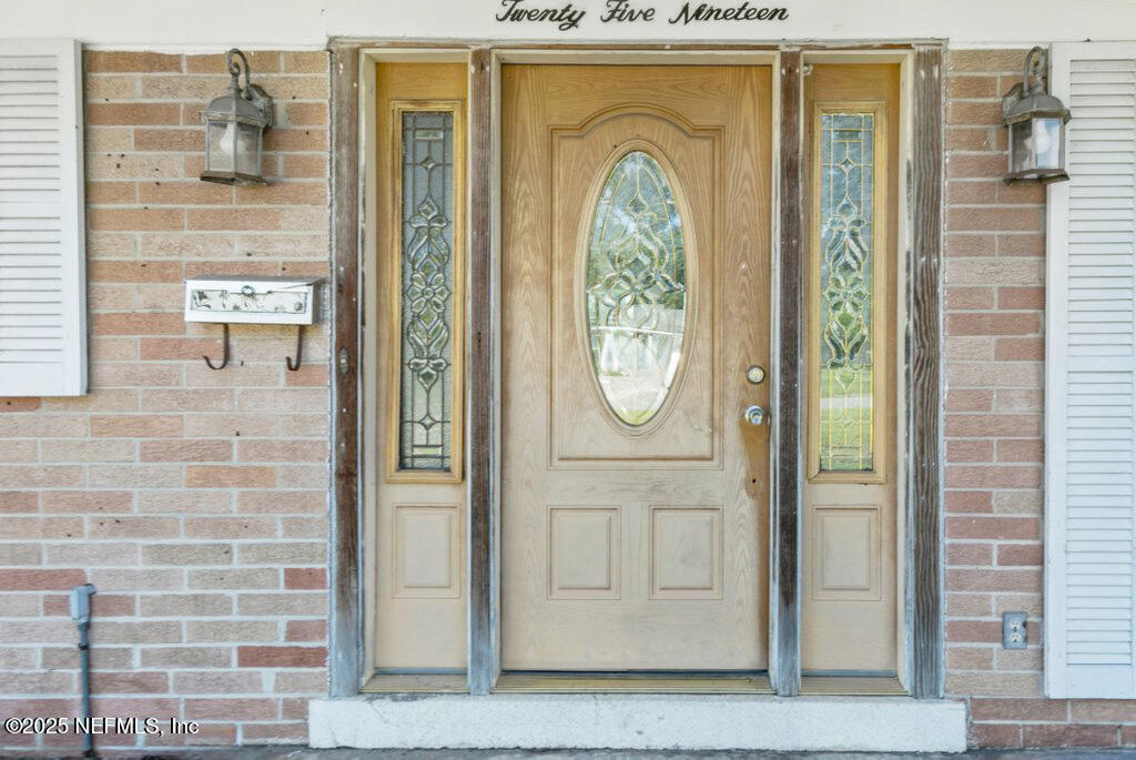 2519 WOOLERY Drive