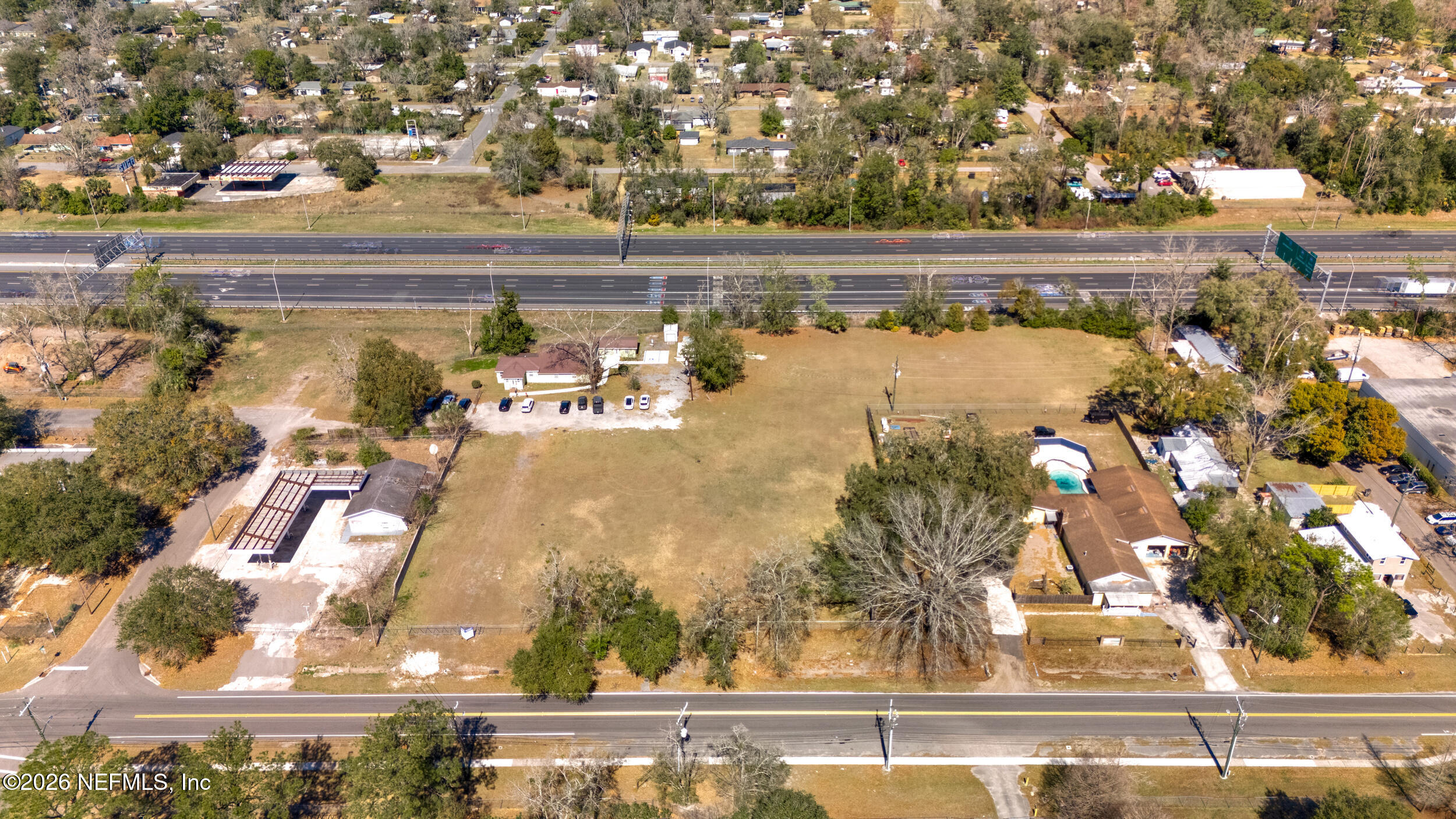 7867 LAKELAND Street