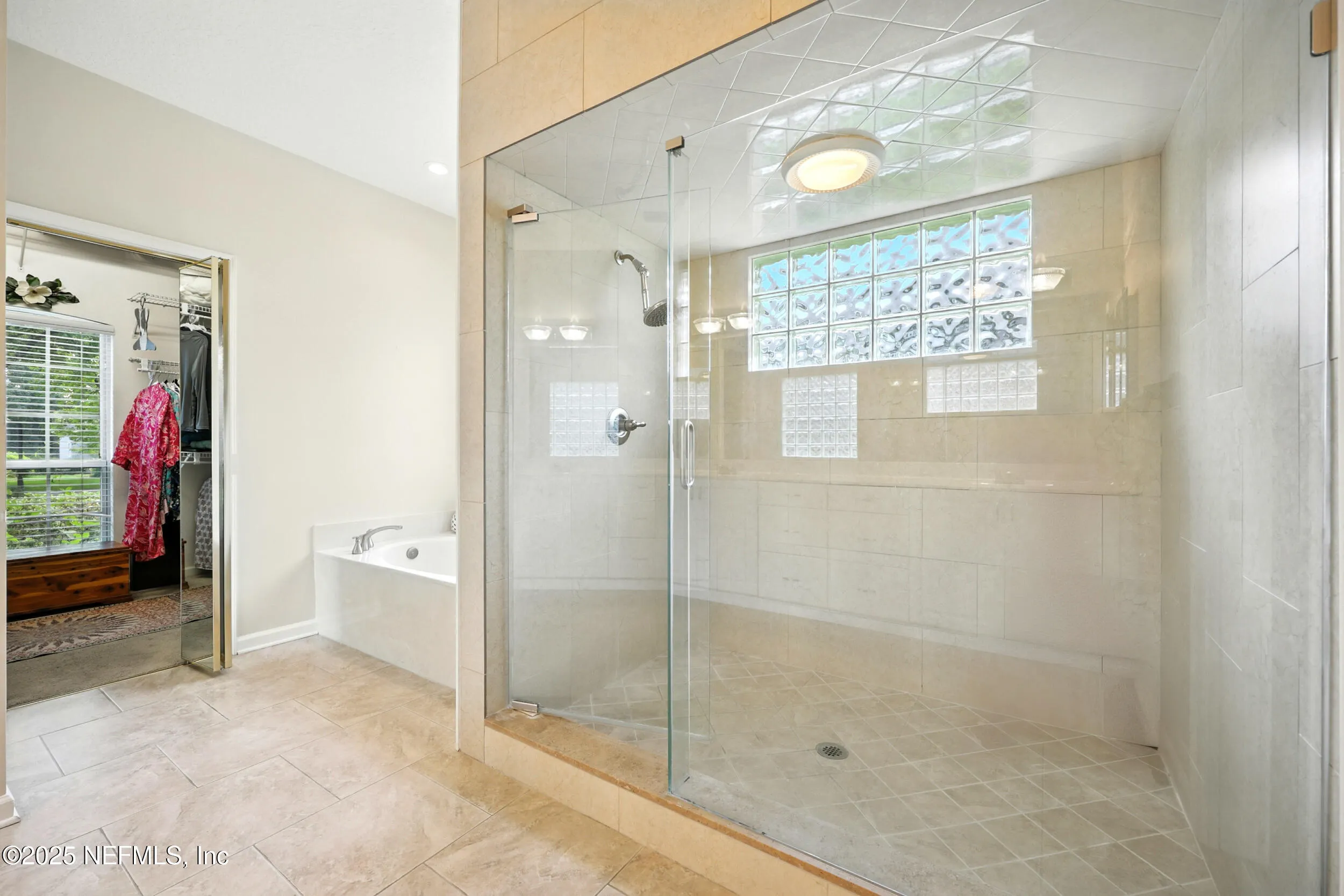 Jacksonville, Florida 32224, United States, 5 Bedrooms Bedrooms, ,4 BathroomsBathrooms,Residential,Active,194466