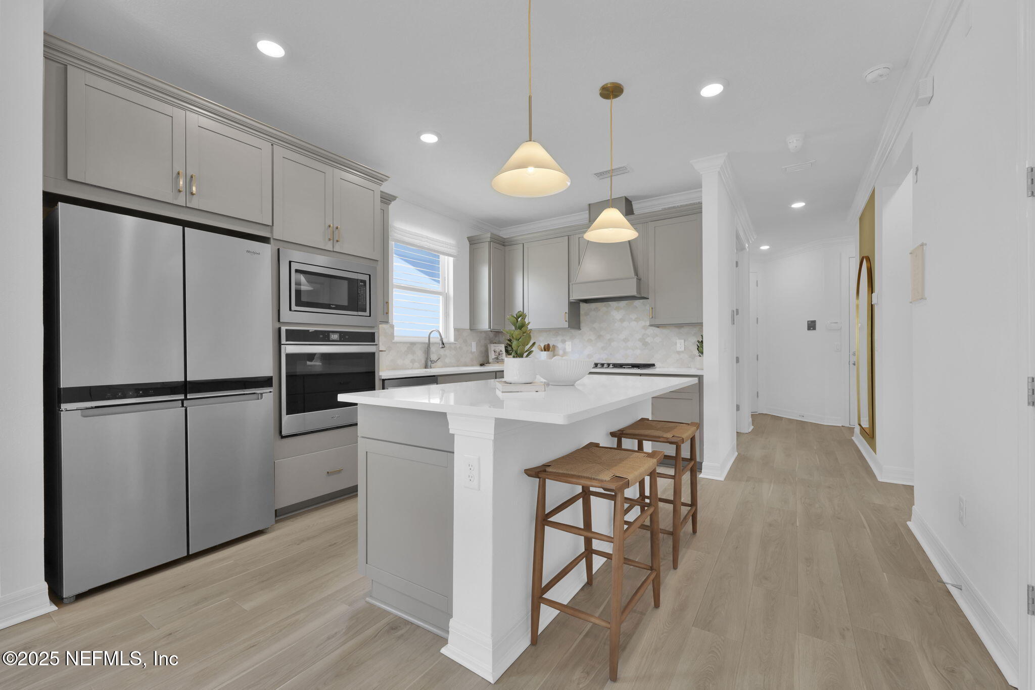 401 TRANQUIL TRL Circle