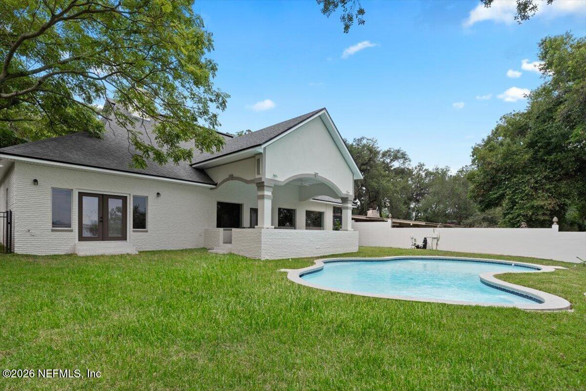 3845 HARBOR Drive