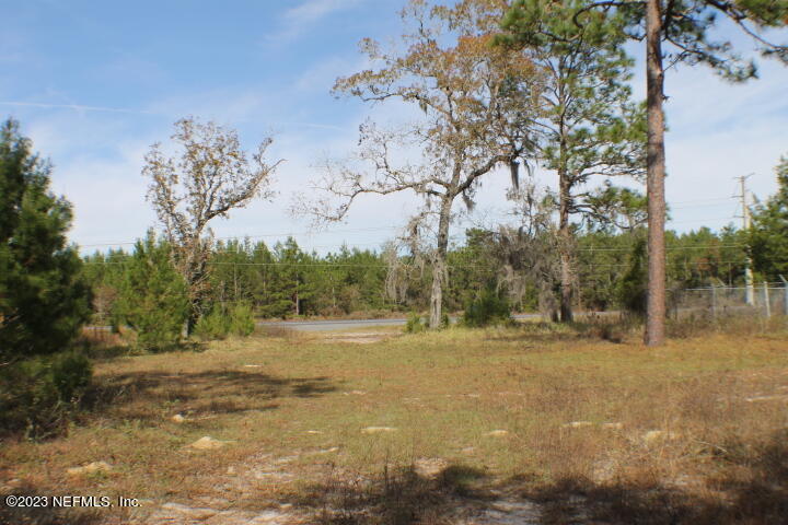 Keystone Heights, FL home for sale located at 7035 State Rd 21, Keystone Heights, FL 32656