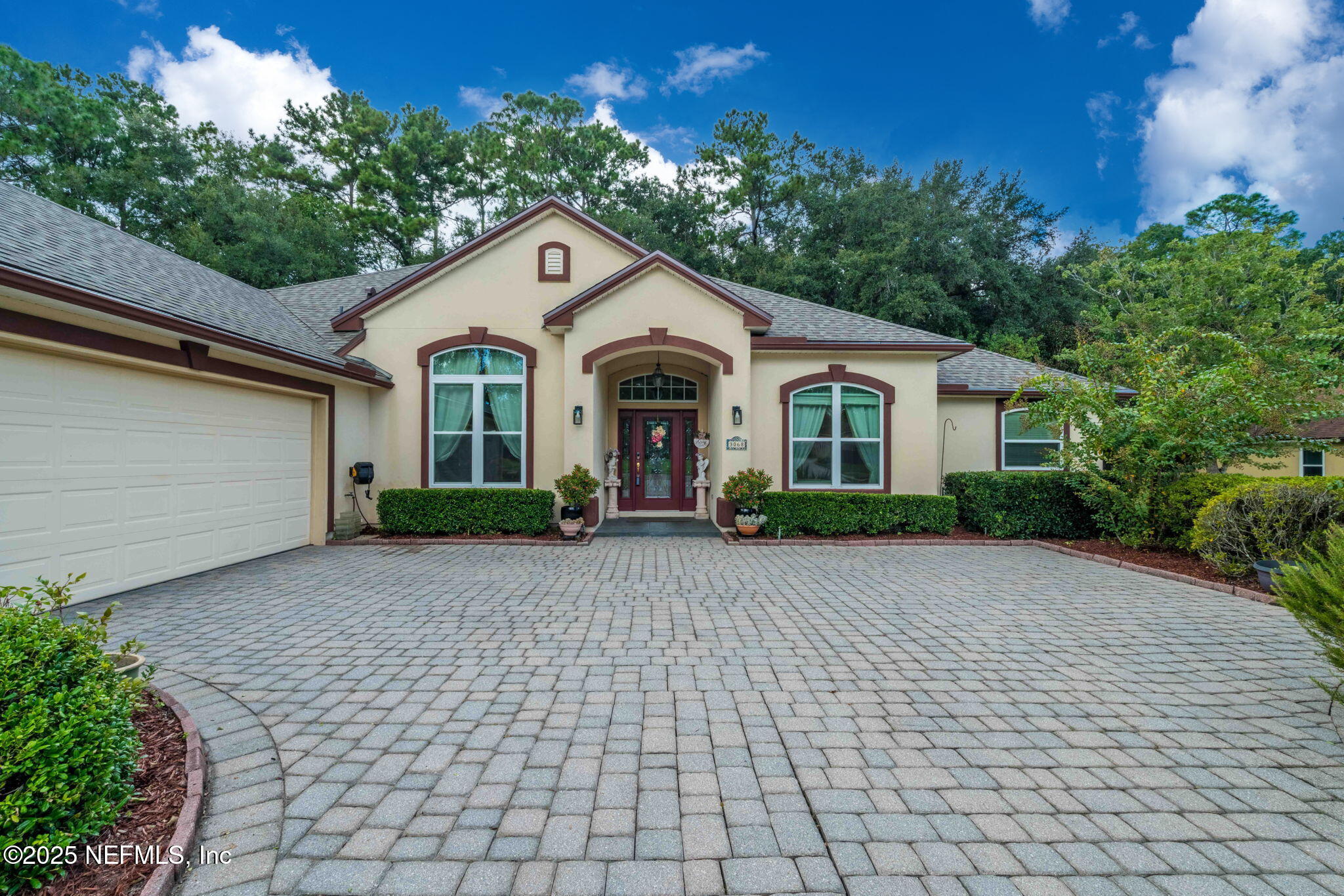 3068 COUNTRY CLUB Boulevard