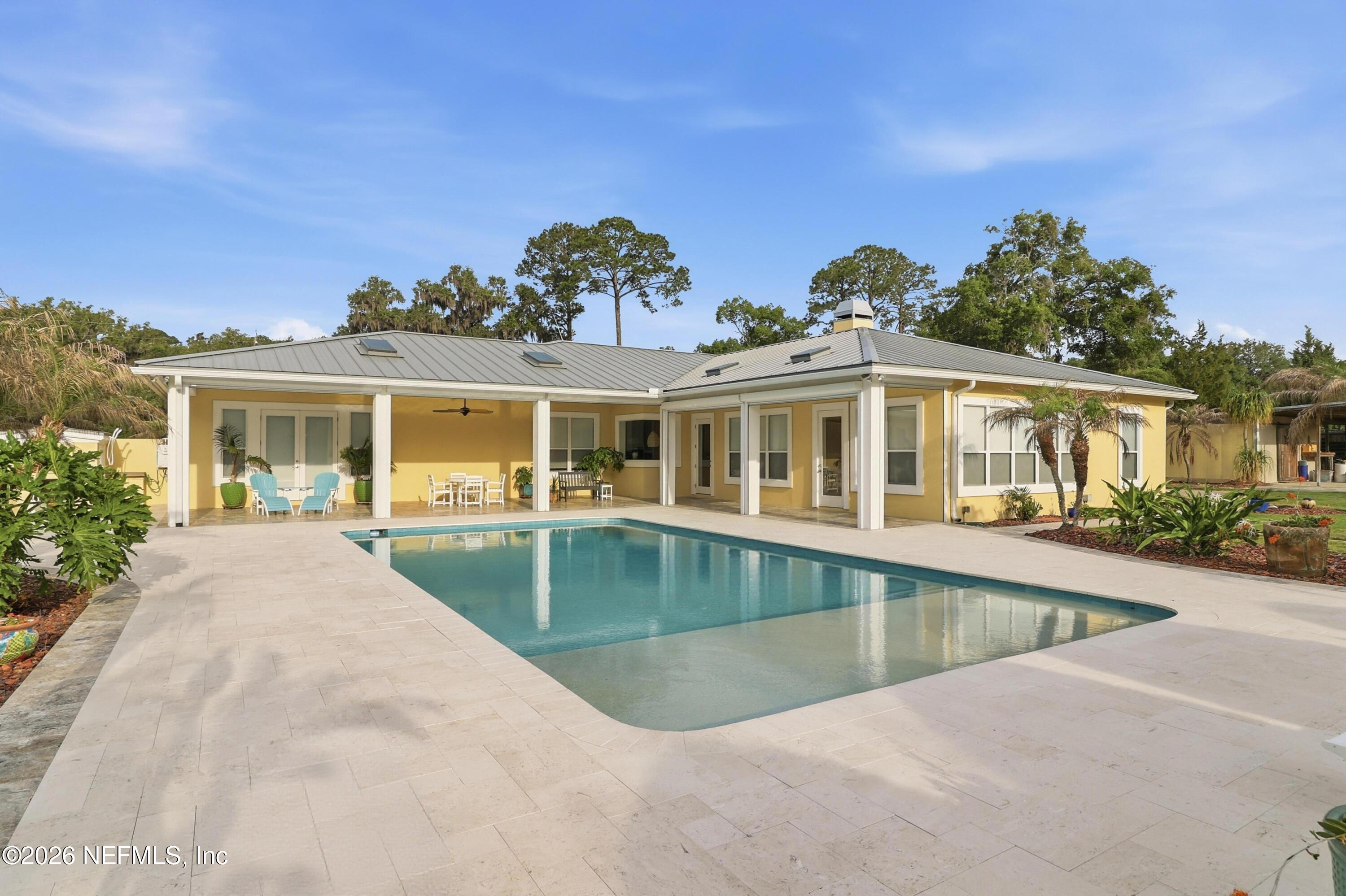 11685 WOODSIDE Lane