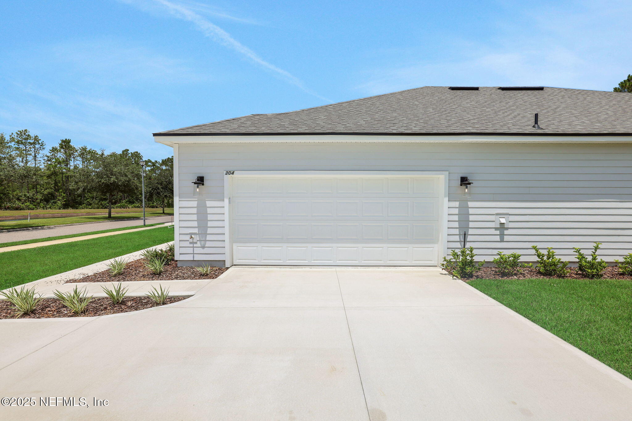 304 GRAND LANDINGS Parkway