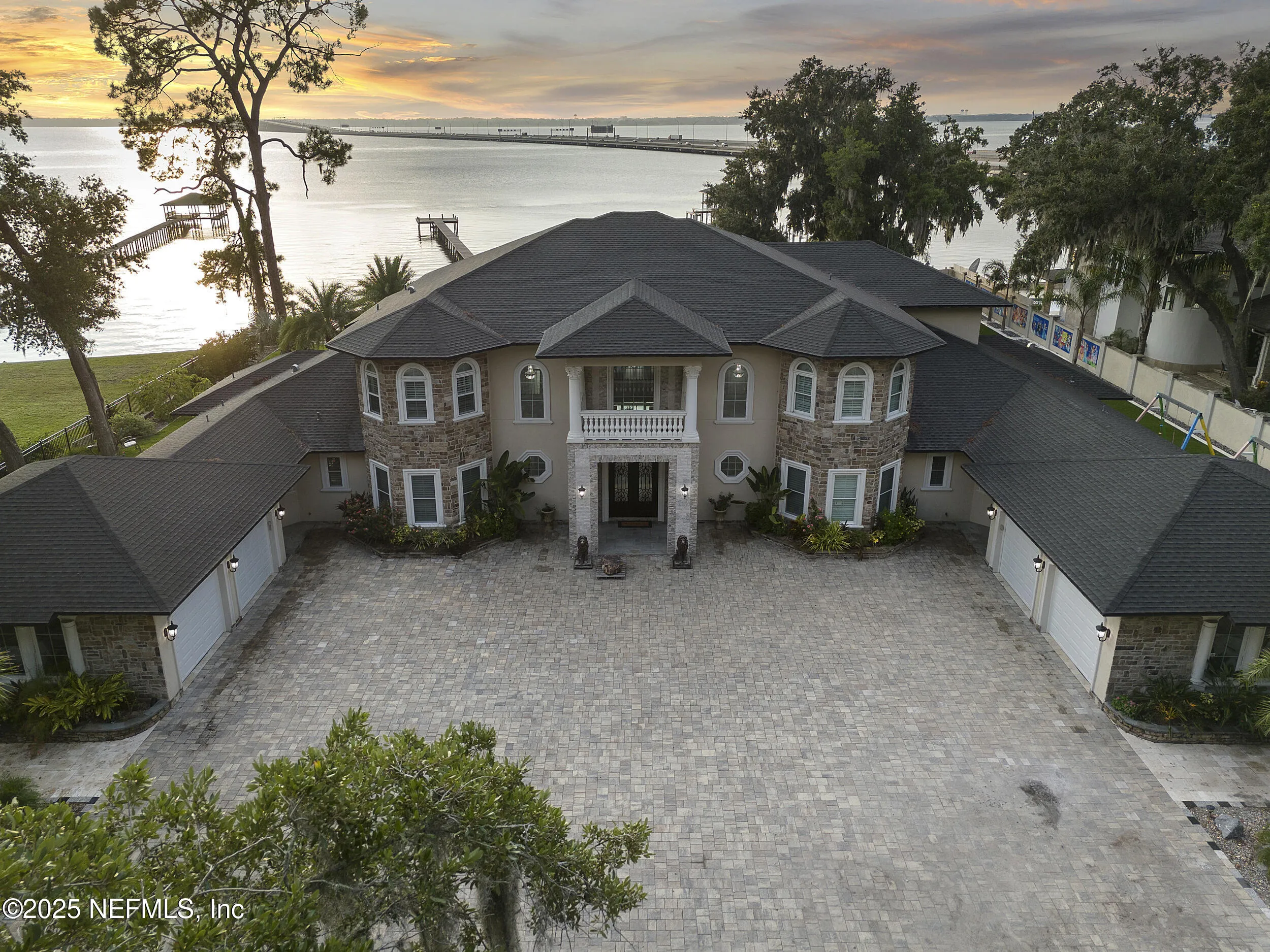 Jacksonville, Florida, 32223, United States, 7 Bedrooms Bedrooms, ,8 BathroomsBathrooms,Residential,Active,1953925